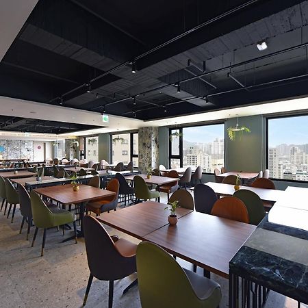 Fullon Poshtel - Kaohsiung Hotell Exteriör bild