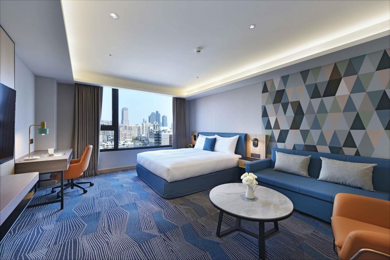Fullon Poshtel - Kaohsiung Hotell Exteriör bild