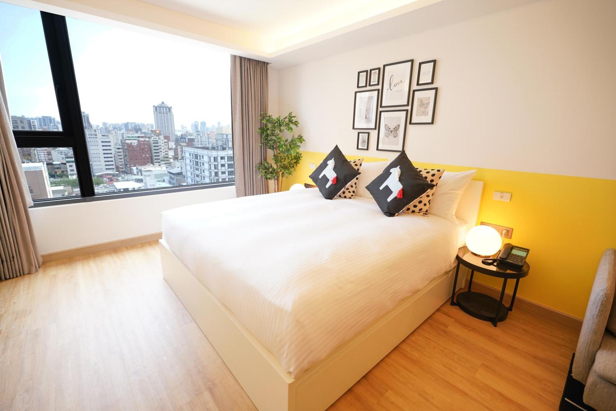 Fullon Poshtel - Kaohsiung Hotell Exteriör bild