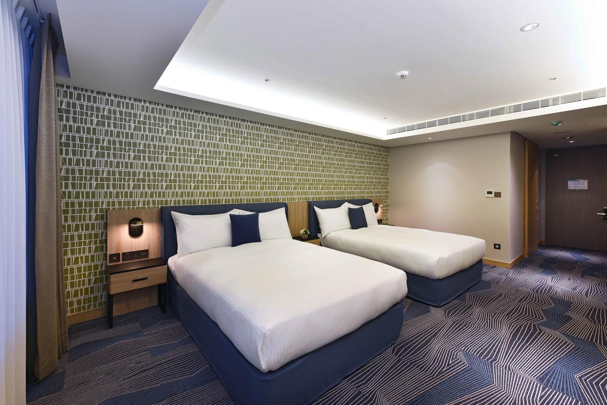 Fullon Poshtel - Kaohsiung Hotell Exteriör bild